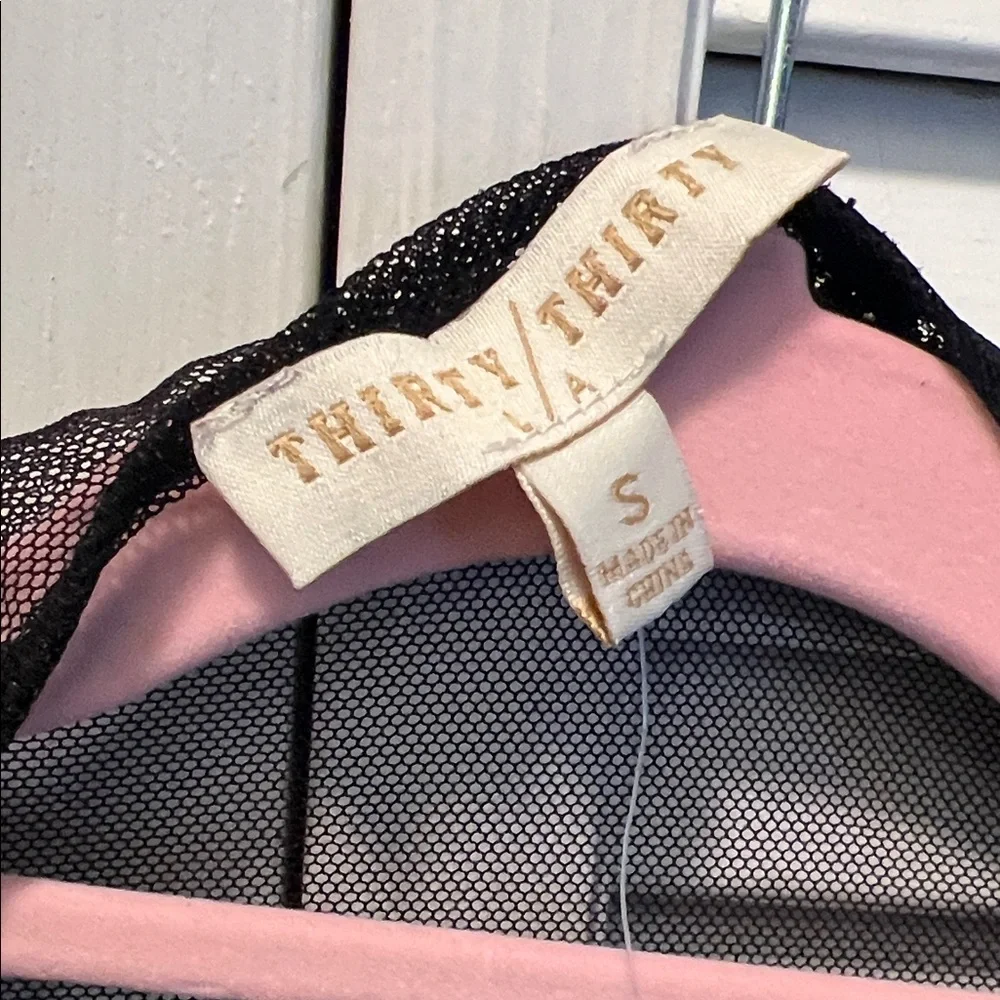 #1444** Black Sheer Lace Top - Picture 3 of 7